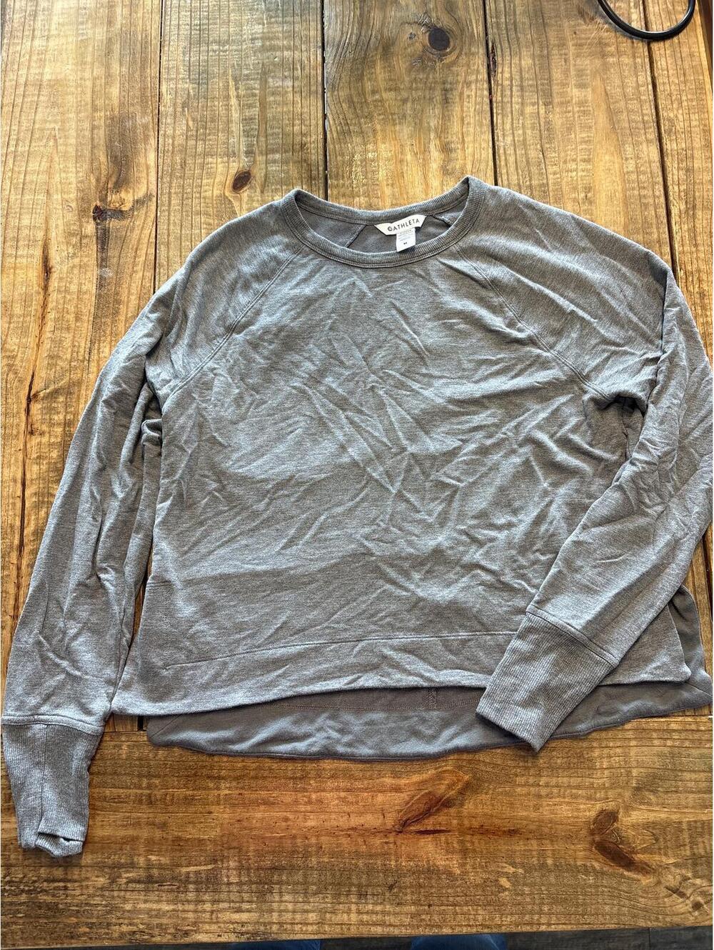 Athleta Gray Long Sleeve Pullover Sweatshirt Medium